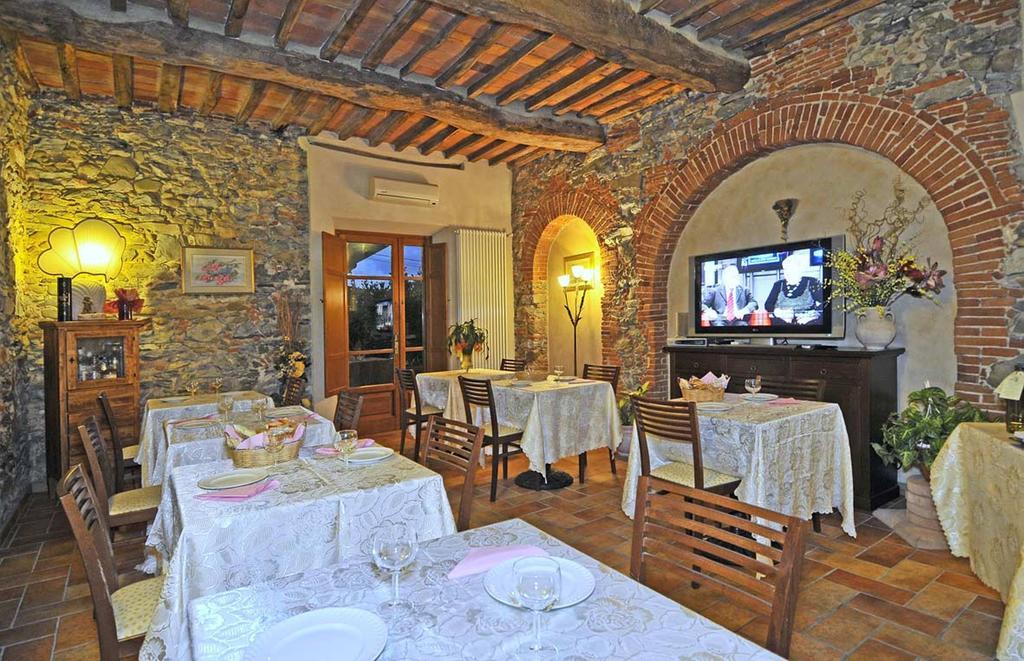 Le Ginestre B & B มาสซาโรซา ภายนอก รูปภาพ